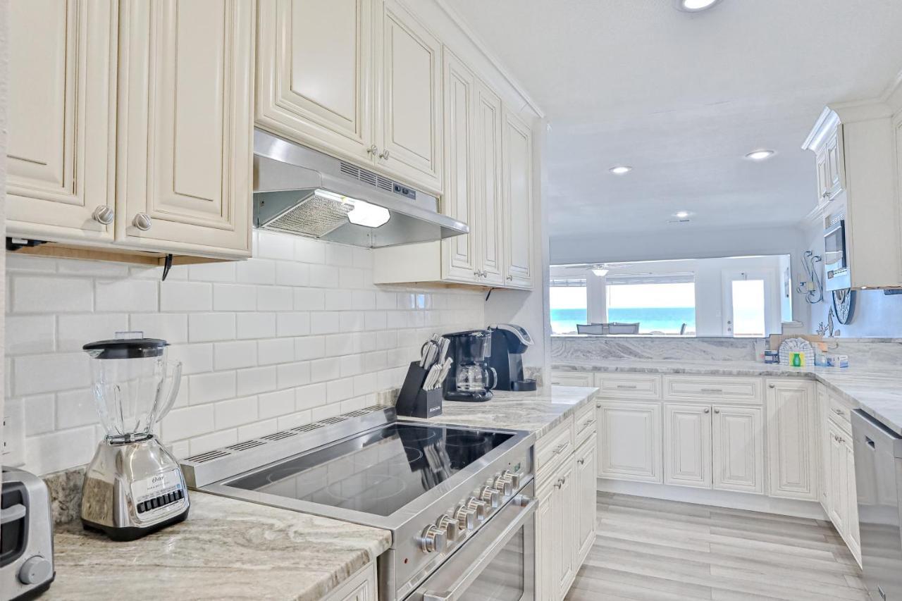 Captain'S Quarters At Green Reef Townhomes Дестин Екстериор снимка